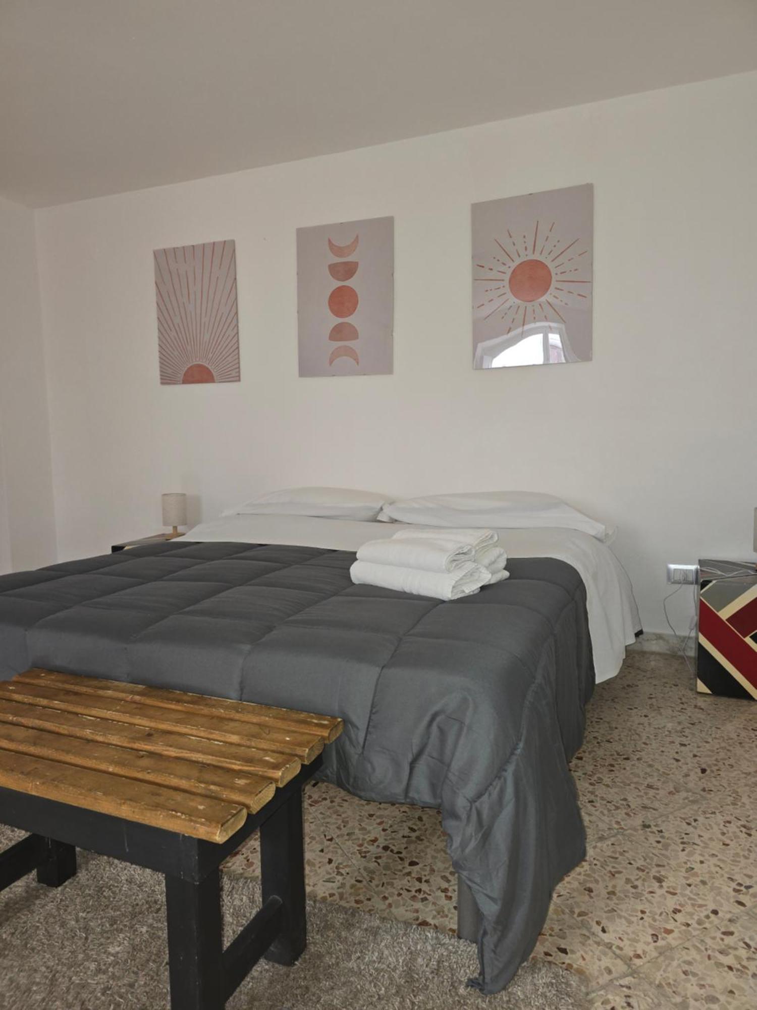 Mak House, Palermo